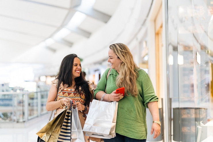 Retail marketing loyalty program members shopping